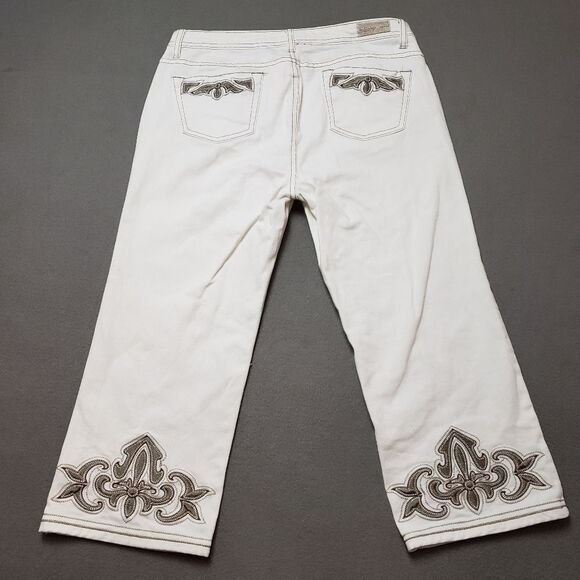 Frilli exchange White jeans / Crop / Capri With Embroidery Sz 13/14 - Picture 2 of 16